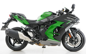 KAWASAKI NINJA 2022 ZXT02P