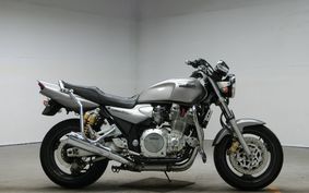 YAMAHA XJR1300 1998 RP01J