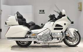 HONDA GL 1800 GOLD WING AIRBAG NAVI 2013 SC68