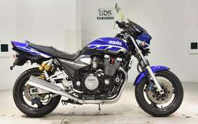 YAMAHA XJR1300 2000 RP03J