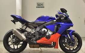 YAMAHA YZF-R1 M 2015