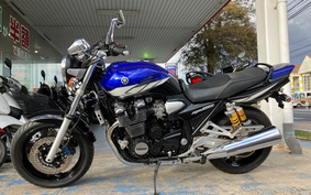 YAMAHA XJR1300 2004 RP03J