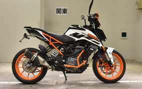 KTM 250 DUKE JPE40