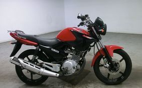 YAMAHA YBR125 RE05