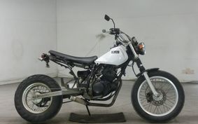 YAMAHA TW225 DG09J