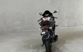 YAMAHA YZF-R15 不明