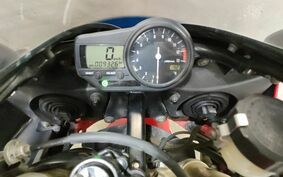 YAMAHA YZF-R1 2000 RN041