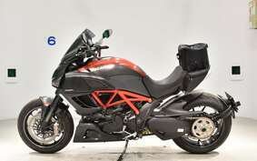 DUCATI DIAVEL Carbon 2013 G100A