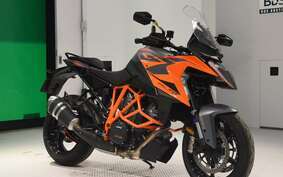 KTM 1290 SUPER DUKE GT 2023