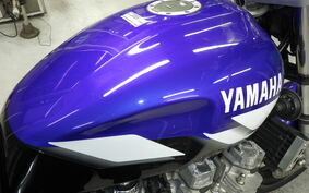 YAMAHA XJR1300 2001