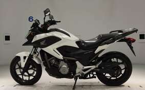 HONDA NC 700 X 2013 RC63