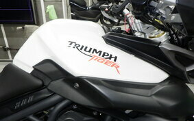 TRIUMPH TIGER 800 2014 RE15B8