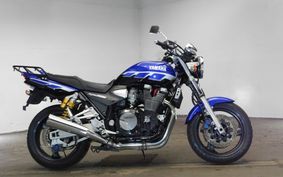 YAMAHA XJR1300 2001 RP03J