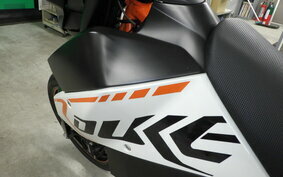 KTM 690 DUKE R 2012