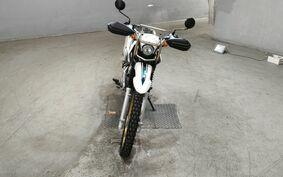 YAMAHA SEROW 250 DG17J