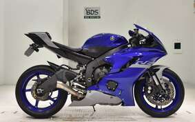 YAMAHA YZF-R6 2020