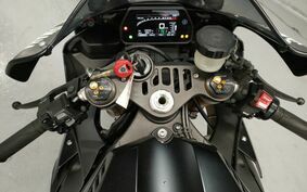 YAMAHA YZF-R1 2018 RN491