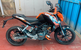 KTM 125 DUKE JGA40