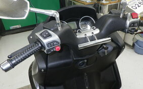 PIAGGIO MP3 250