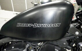 HARLEY XL883N 2011