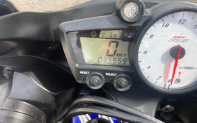 YAMAHA YZF-R6 2003 RJ05