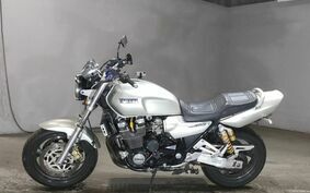 YAMAHA XJR1200 1997 4KG