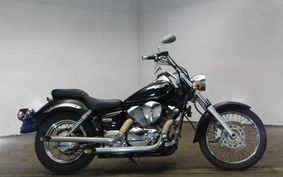 YAMAHA DRAGSTAR 250 2002 VG02J