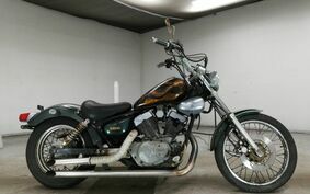 YAMAHA VIRAGO 250 3DM