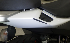 YAMAHA FZS25