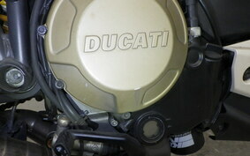 DUCATI STREETFIGHTER S 2010 F100A