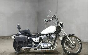 YAMAHA VIRAGO 250 3DM