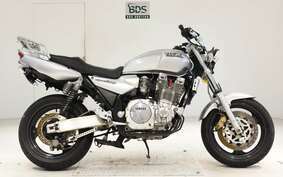 YAMAHA XJR1300 1999 RP01J