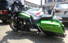 HARLEY FLHXSE  CVO Street 2011 PZ8