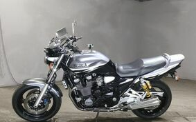 YAMAHA XJR1300 2002 RP03J