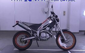 YAMAHA TRICKER DG16J