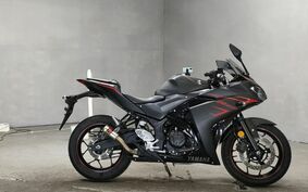 YAMAHA YZF-R25 RG10J