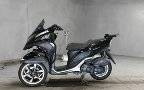 YAMAHA TRICITY 125 SE82J