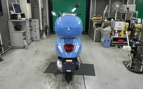 VESPA PRIMAVERA125