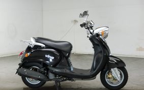 YAMAHA VINO 125 SE24