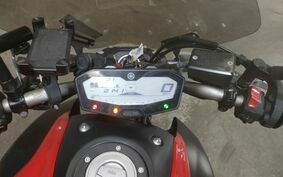 YAMAHA MT-07 2014 RM07J