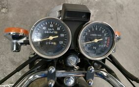 SUZUKI GN125 H 不明