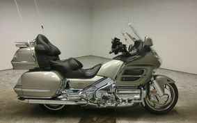 HONDA GL 1800 GOLD WING 2004 SC47