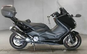 YAMAHA T-MAX 530 2013 SJ12J