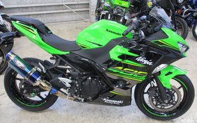 KAWASAKI NINJA 2018 EX400G