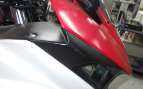 YAMAHA YZF-R25 A RG10J