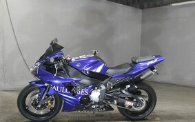 YAMAHA YZF-R1 2002 RN091