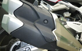 HONDA CBR250RR A MC51