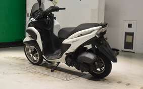 YAMAHA TRICITY 125 SE82J