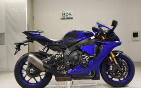 YAMAHA YZF-R1 2019 RN39