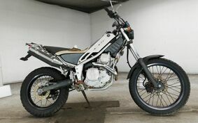 YAMAHA TRICKER DG10J